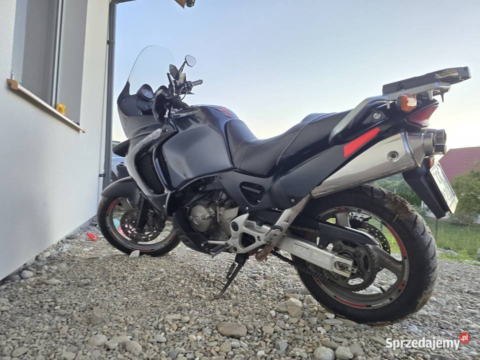 Honda Varadero XL 1000ccm 2001 Rok produkcji 2001 Łososina Dolna