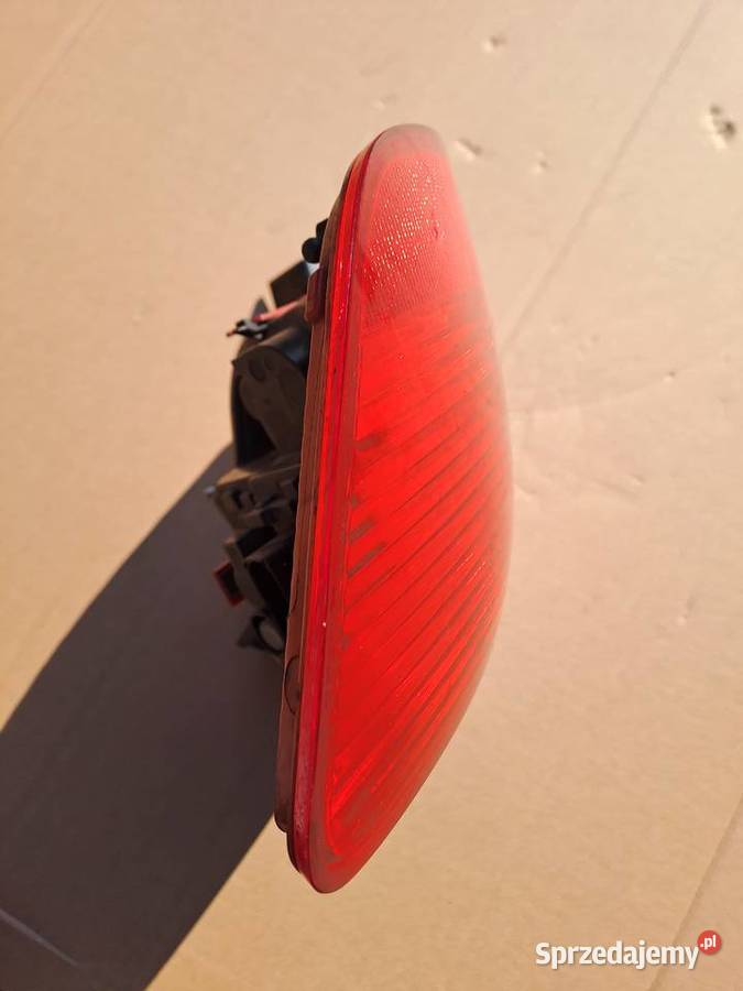 Lampa prawy tył Audi A6 C6 Kombi w błotnik świętokrzyskie Starachowice