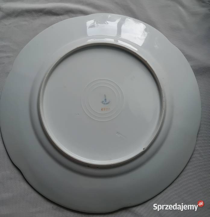 Duży talerz patera Kolmar obok sygnatury wycisk Porcelana i szkło Koźminek