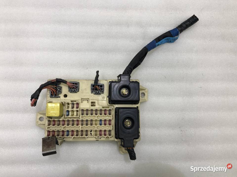 SKRZYNKA BEZPIECZNIKÓW JAGUAR STYPE wielkopolskie