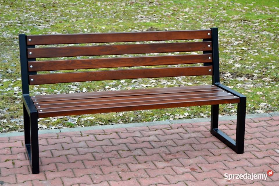 Ławka metalowa miejska ogrodowa drewniana kujawsko-pomorskie Poddębice