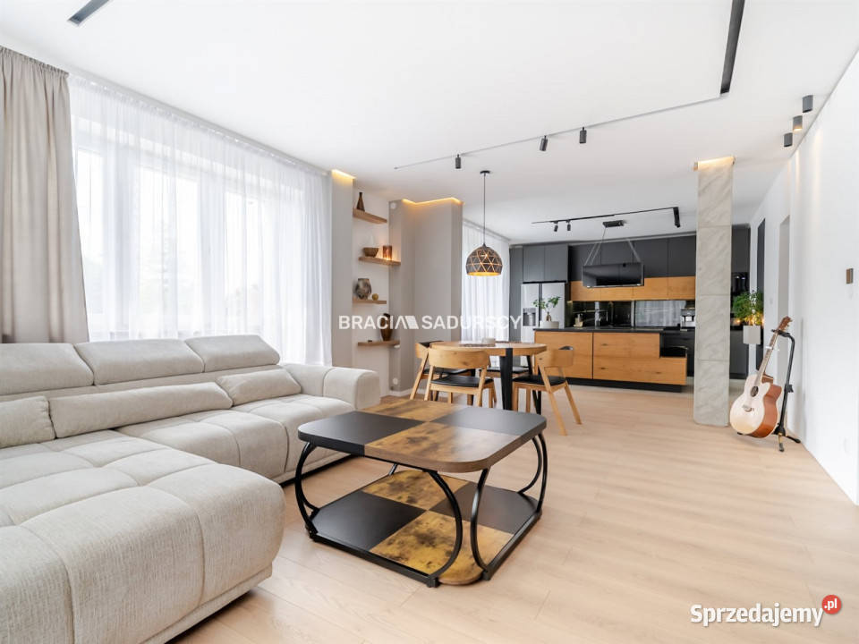 Dom wolnostojący 300m2 Kraków Klasztorna do zamieszkania małopolskie