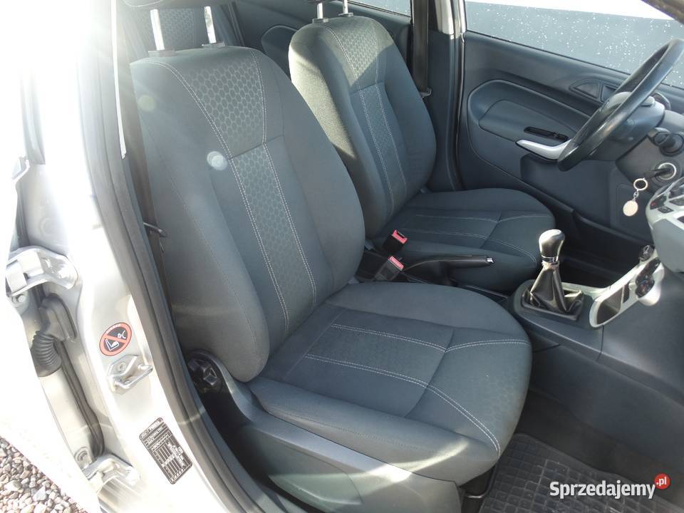 FORD FIESTA MK7 14TDCI wypożyczalnia wynajem małopolskie Przebieczany