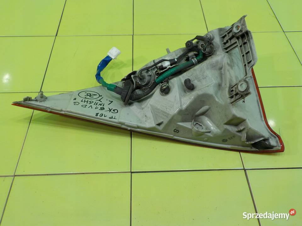 HONDA INSIGHT II 13 IMA AUT 11r 5D lampa lewa Lampy tylne Suków