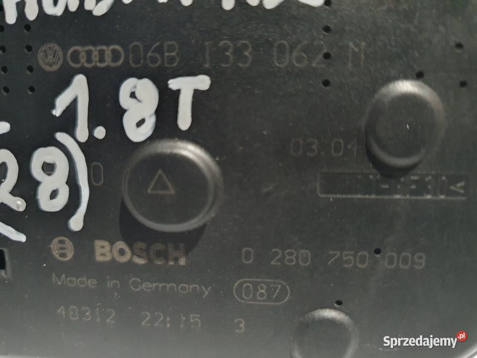 PRZEPUSTNICA Audi A4 B6 18 T turbo 06B133062M Chełm