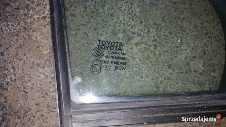 TOYOTA YARIS III SZYBKA DRZWI PRZÓD PRAWA 14 małopolskie Oświęcim