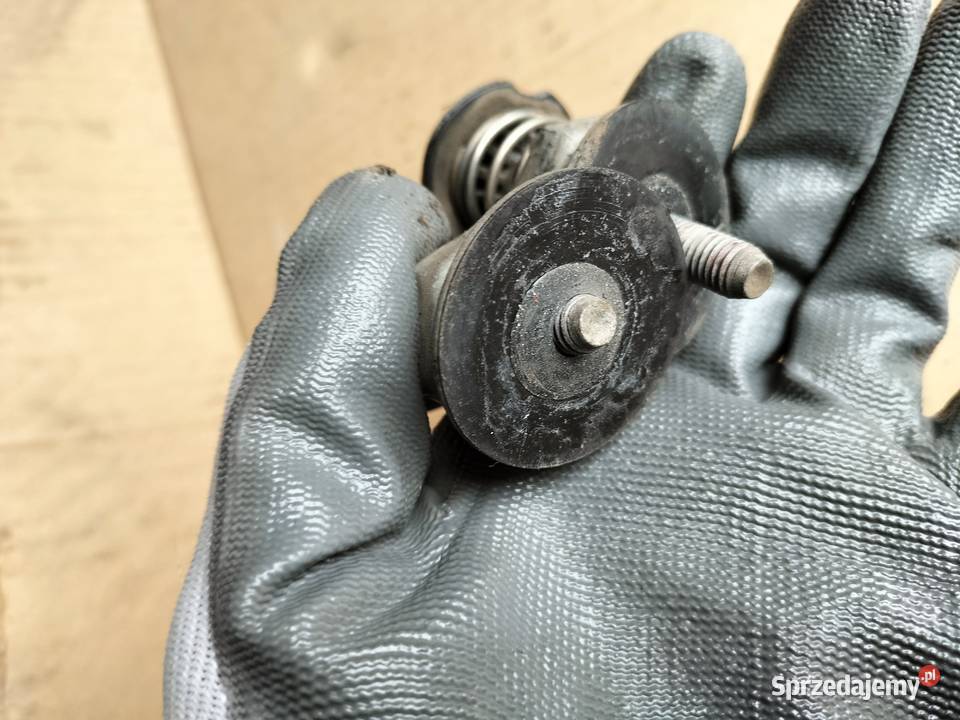 AUDI 80 B4 80B4 RYGIEL ZAMEK MASKI SPRĘŻYNA osobowe lubelskie Kamień-Kolonia