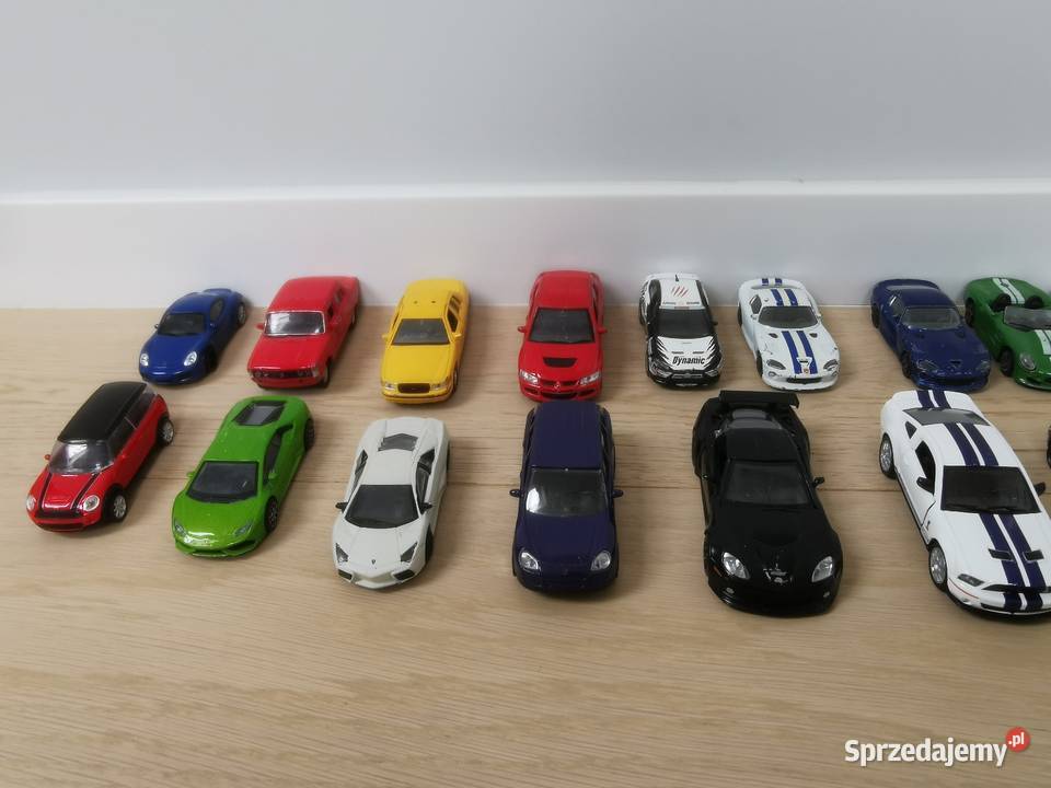 Zestaw Mix Modeli Samochodzików Welly Bburago Samochody i pojazdy