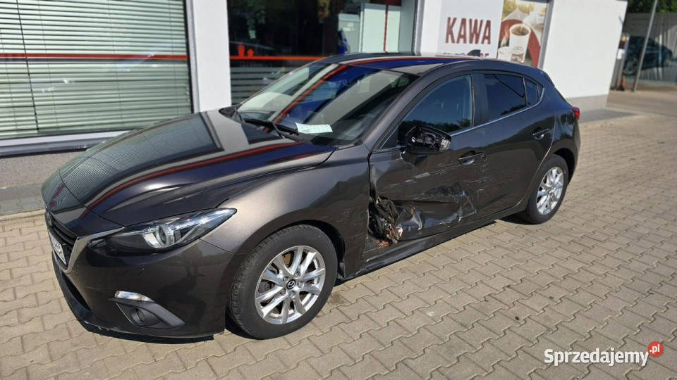 Mazda 3 1 rej 2015 Salon Jeżdżąca Uszkodzony bok Karczew