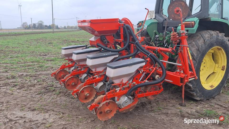 Siewnik do kukurydzy 4 rzędowy kuhn stopkowy