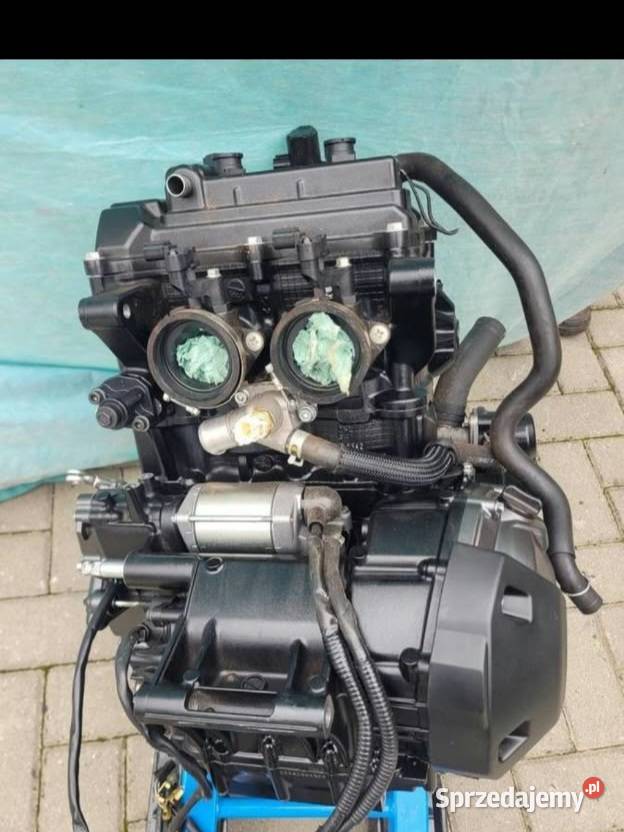 SUZUKI GSX8R GSX 8 R 2023 OEM SILNIK KOMPLETNY Nowy Tomyśl