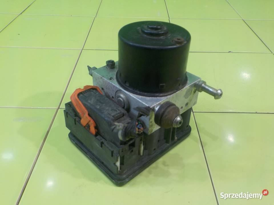 MITSUBISHI OUTLANDER II 20 DID 09r 5D pompa ABS osobowe