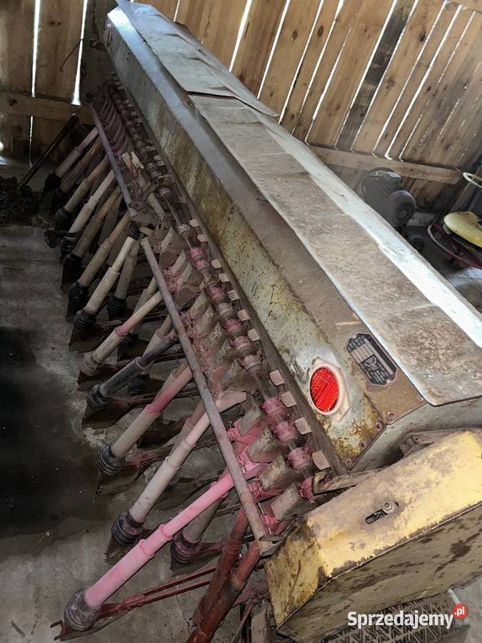 Sprzedam siewnik poznaniaka konny powiększony nieuszkodzony Zachorzów-Kolonia