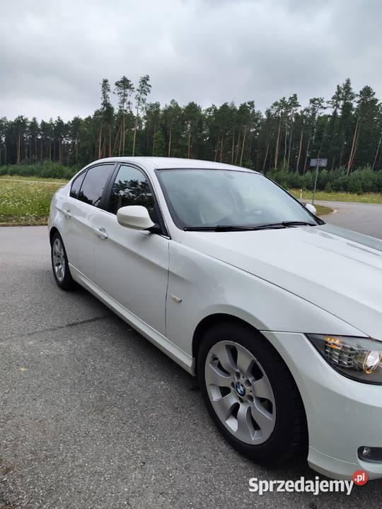 BMW Seria 3 BMW E90 LCI 2011 20d