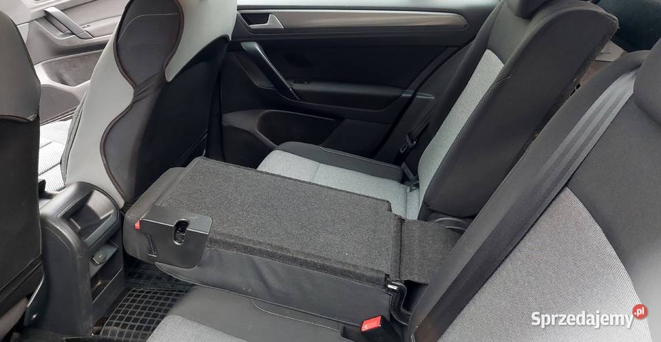 GOLF SPORTSVAN BEZWYPADKOWY SALON POLSKA Rok produkcji 2016 podkarpackie