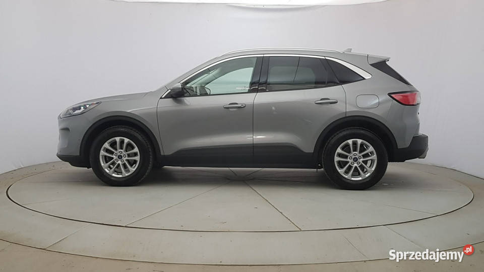 Ford Kuga 15 EcoBoost FWD Titanium z polskiego Warszawa