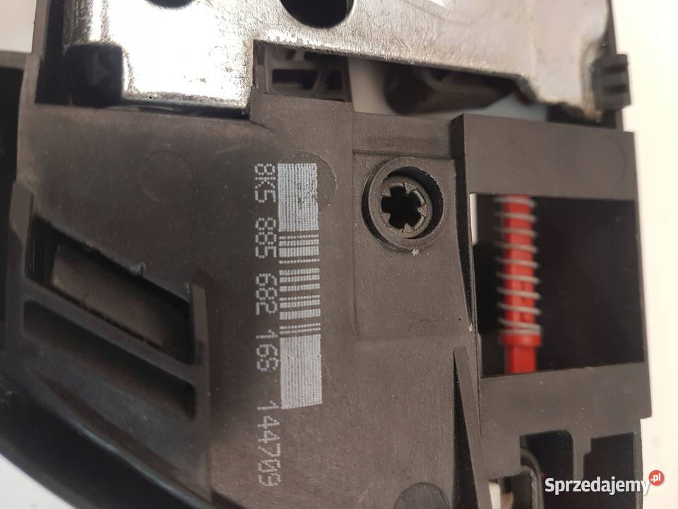 MECHANIZM OPARCIA FOTELA AUDI A3 A4 A6 8K5885682 Wyposażenie elektryczne Przystajń