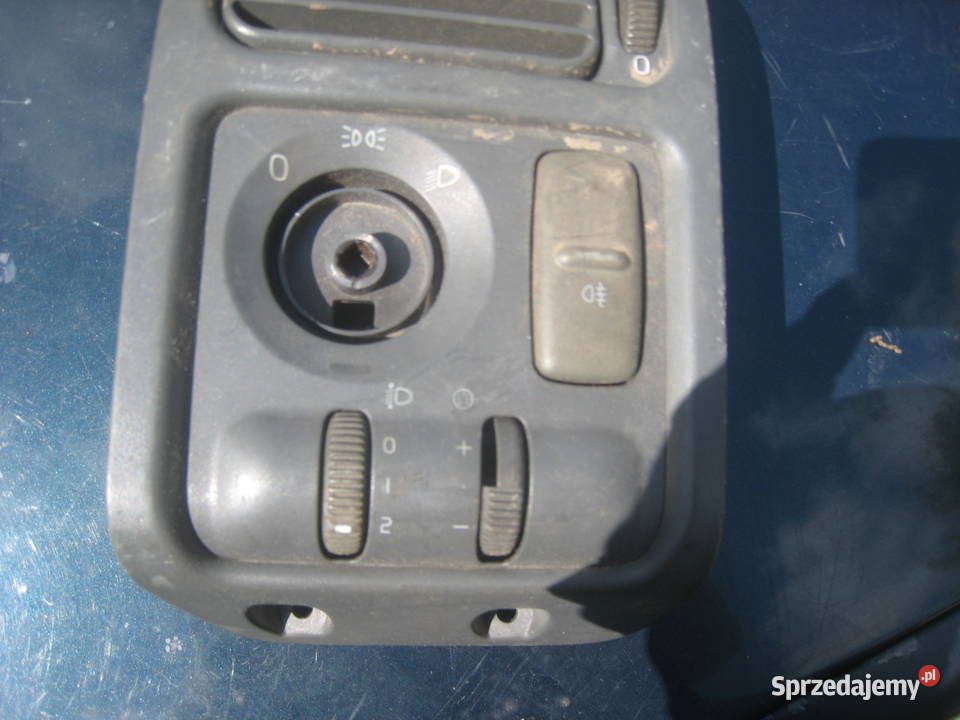Włącznik przełącznik świateł Volvo s40 v40 9900 osobowe Kraków