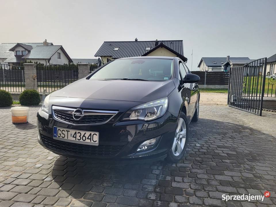 Opel Astra J 16 turbo benzyna 180 Pinczyn
