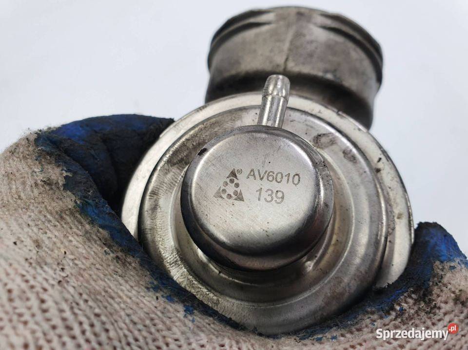 ZAWÓR EGR AUDI A4 B6 AV6010 Lipno