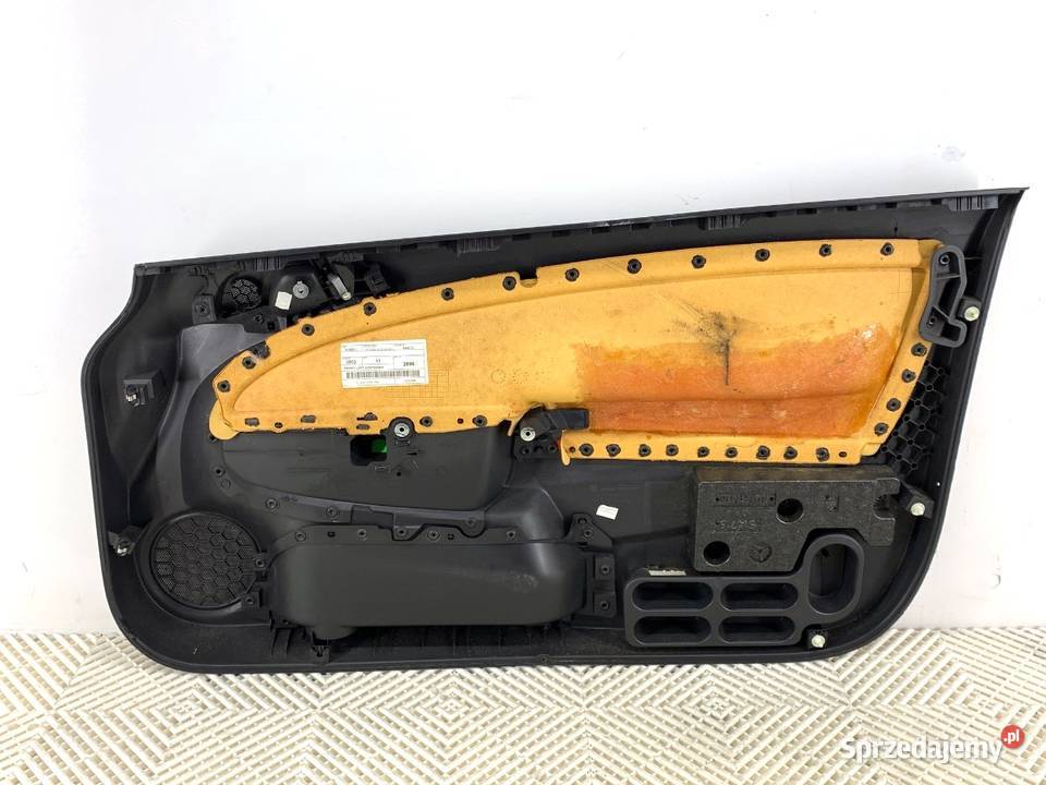 BOCZEK DRZWI LEWY PRZÓD OPEL CORSA D Hatchback