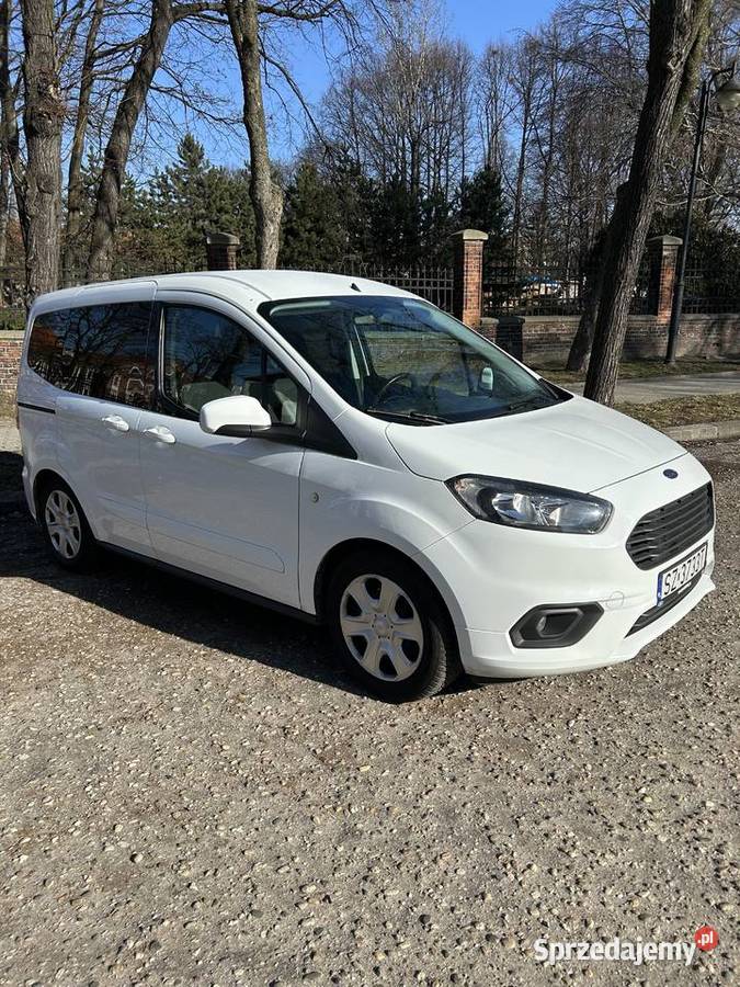 Ford Tourneo Courier 2021 15 diesel stan Rok produkcji 2021 Zabrze sprzedam