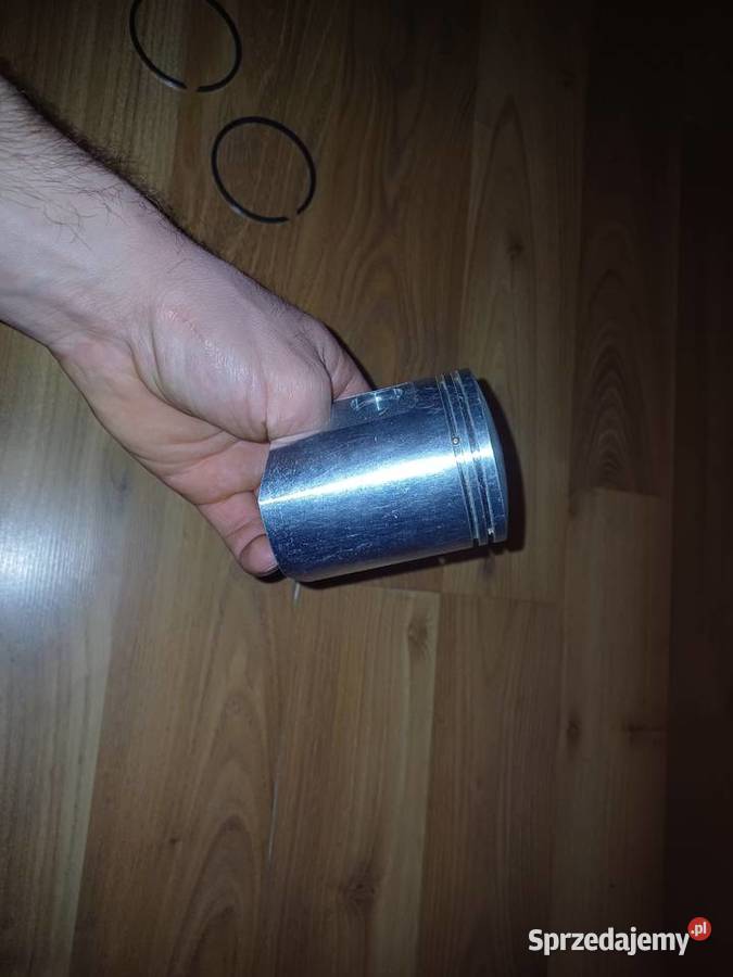 Tłok na 1 szlif wsk 175 shl m17 gazela dolnośląskie Świdnica Polska