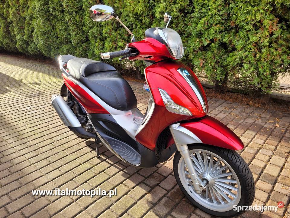 PIAGGIO BEVERLY CRUISER 300ie 13r italmotopila Piaggio Piła