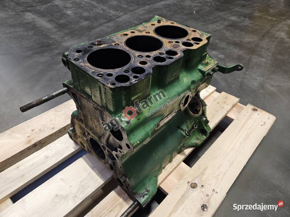 Blok silnika John Deere 1550 1650 1750 sprzedam