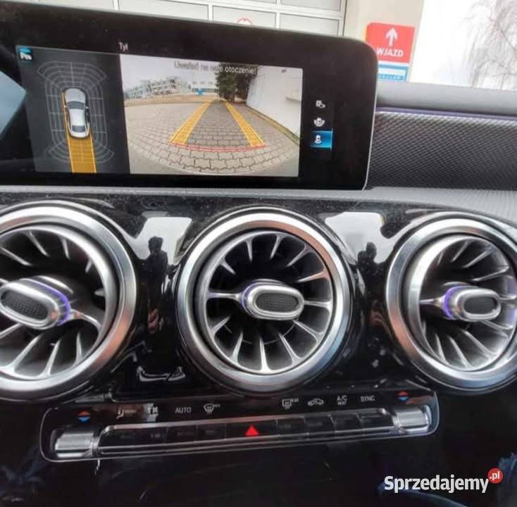 Mercedes Benz CLA 200 Wzorwy
Stan Bezwypadkowy Wałbrzych