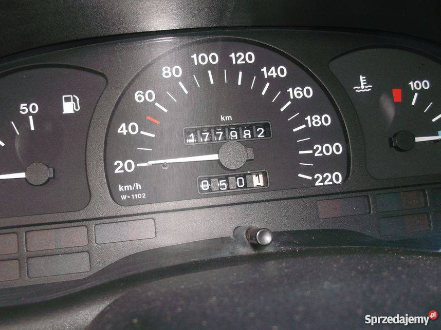 Opel Astra sprawny na chodzie wazne oplaty biały Astra Police