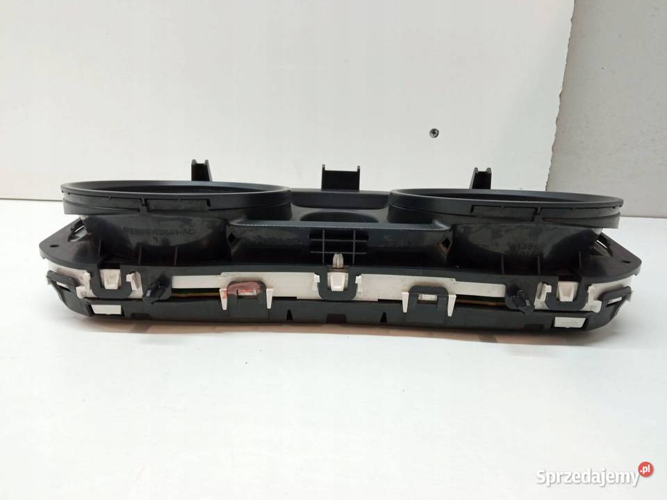 LICZNIK 8200720305 15 DCI 85 Renault Megane II Rok produkcji 2008