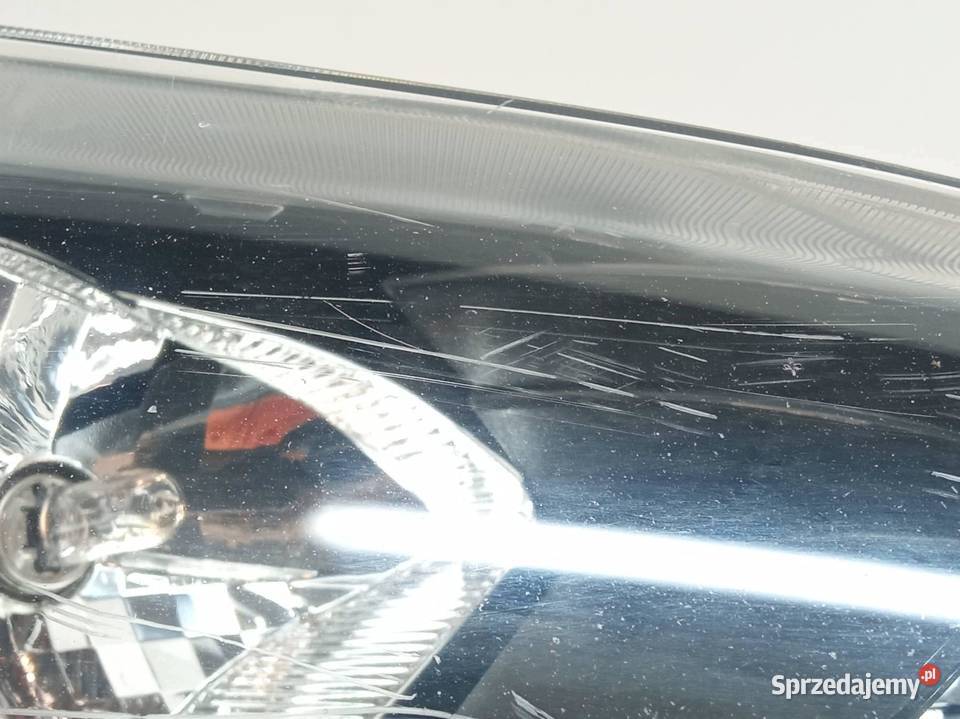 LAMPA PRZÓD PRAWA EU 90070363 Ford Transit świętokrzyskie