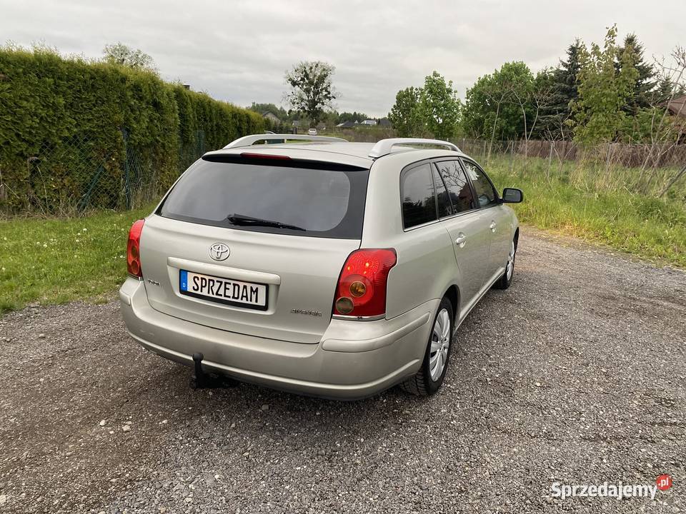 Toyota Avensis 2004R 18B BardzoŁADNAStan B Kombi manualna Zamość