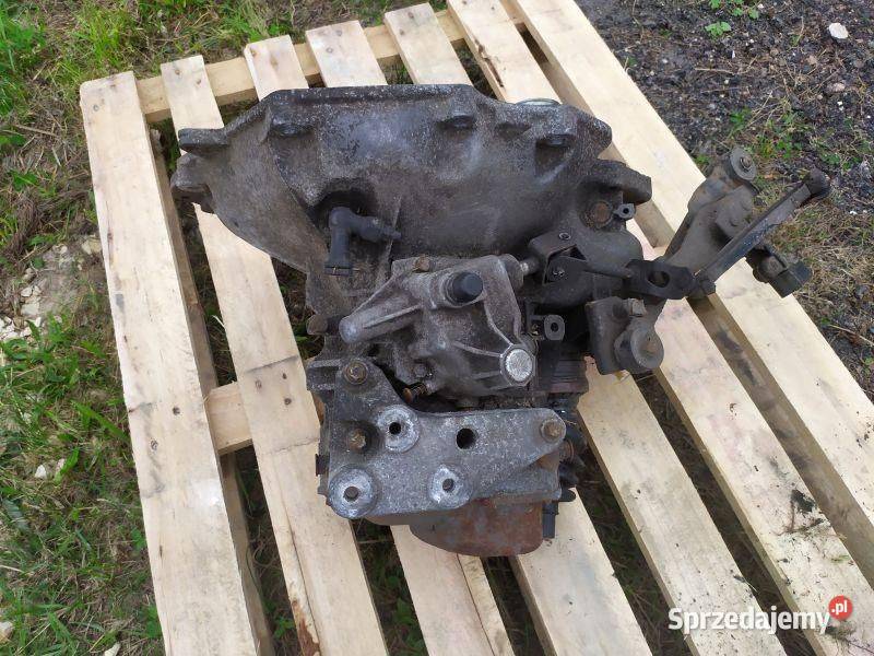 SKRZYNIA BIEGÓW MANUALNA OPEL ZAFIRA A F17C374