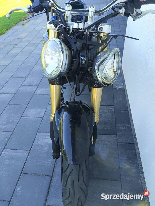 Triumph speed triple 1050 pozostałości Góra Kalwaria