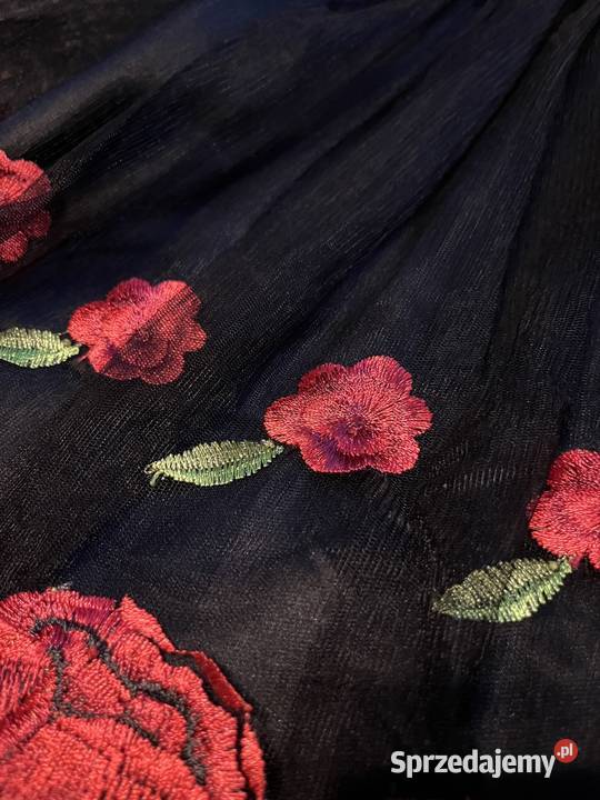 Wieczorowa sukienka w Róże Długość Midi