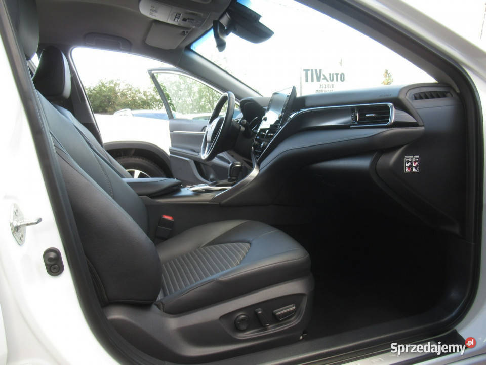 Toyota Camry BEZSZKODOWY Kamera NAVI Salon Warszawa sprzedam