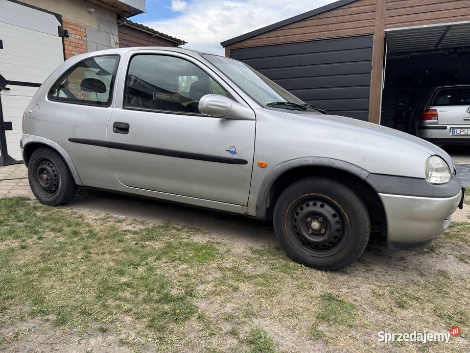 Opel Corsa B 10 Stefanów