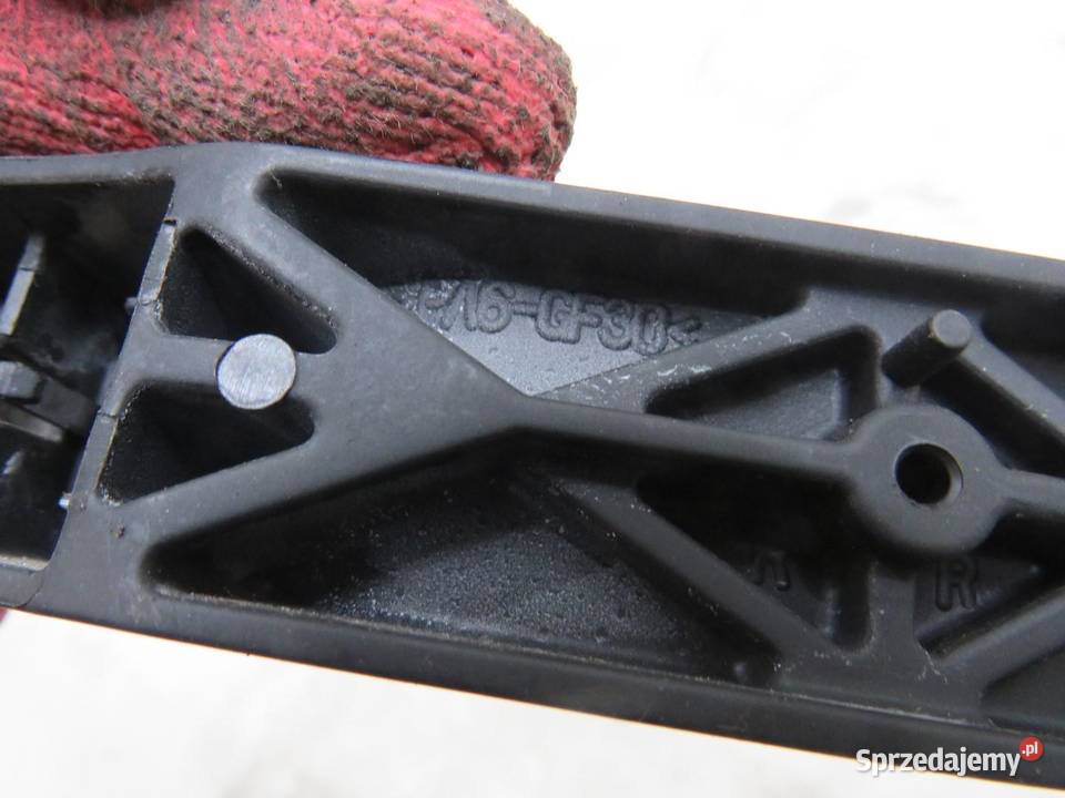 KLAMKA DRZWI PRAWY TYŁ 1F7 RAV4 RAV4 III