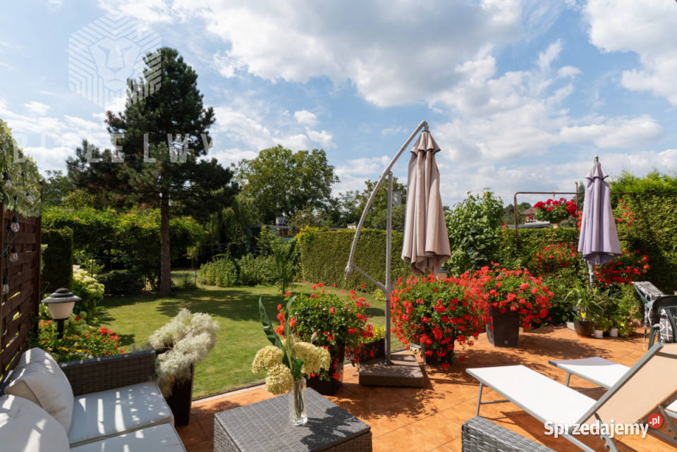 Dom wolnostojący Sulejówek 26067m2 wolnostojący mazowieckie