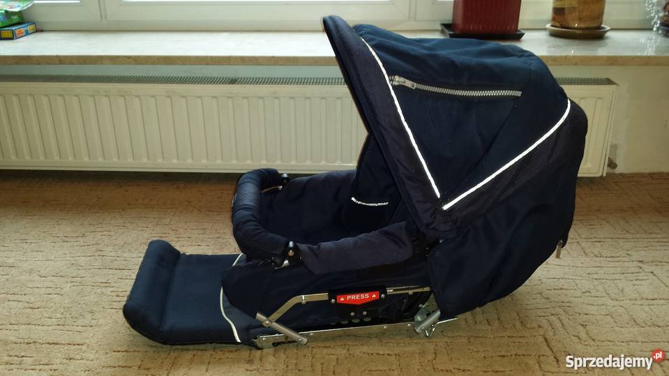 Emmaljunga City Cross stan Łomianki