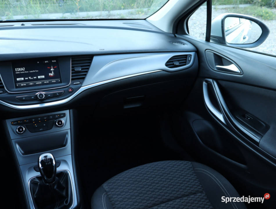 Opel Astra 14 T Piaseczno