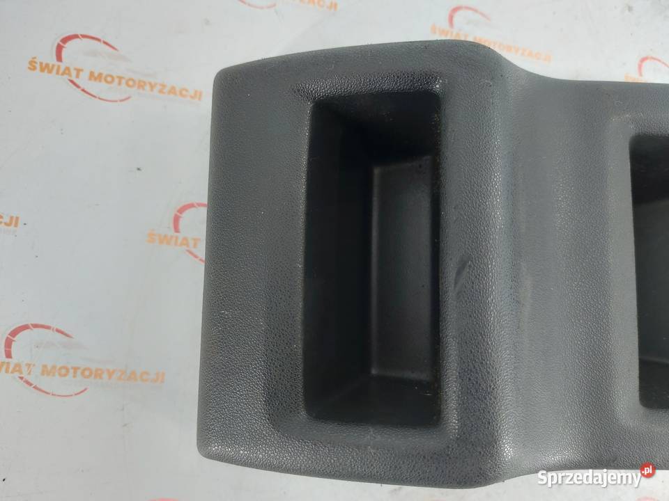 CITROEN DS4 13r osłona podłokietnika 9670543477