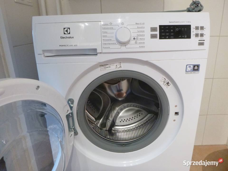 Używana pralka Electrolux Perfectcare 600 slim 4 Warszawa