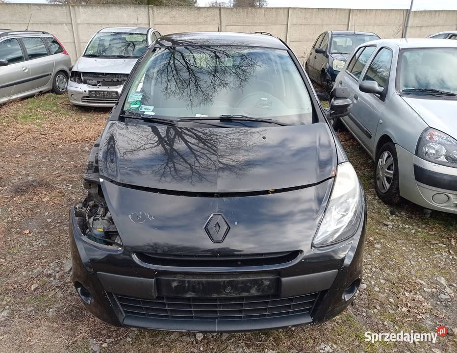 Renault Clio III 11 55 kW 2010 r dawca części Części samochodowe Szklarka Myślniewska