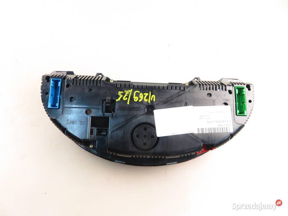 LICZNIK AUDI A4 B7 Avant 30 TDI 8E0920931D