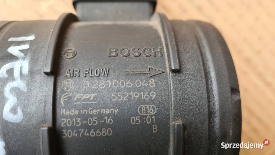 Iveco Daily 4 0611 przepływomierz powietrza 23 Części samochodowe