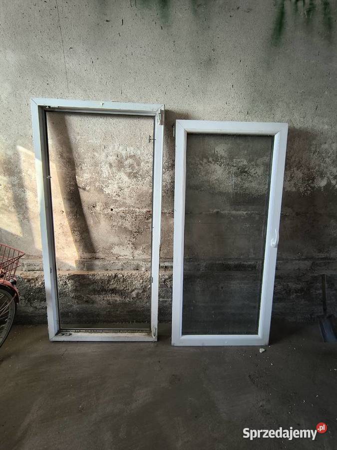 Okno drzwi z demontażu Okna ścienne wielkopolskie Chodybki