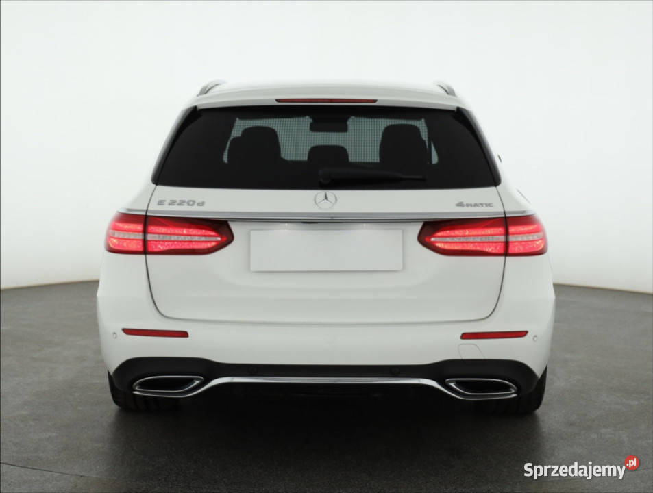 Mercedes E E 220 d 4MATIC czujnik martwego pola mazowieckie Piaseczno